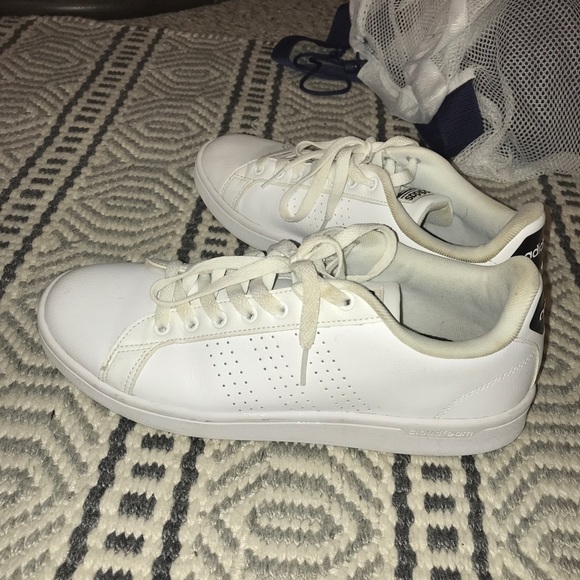 adidas Shoes - Adidas Cloudfoam superstar shoes